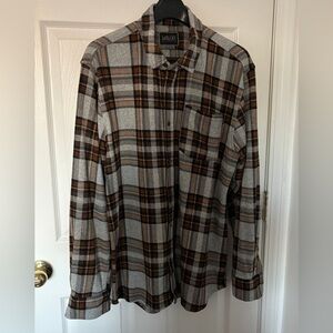 Men’s Super Soft New W/O Tags Gray & Brown Plaid Button-Down Shirt by Valor Coll